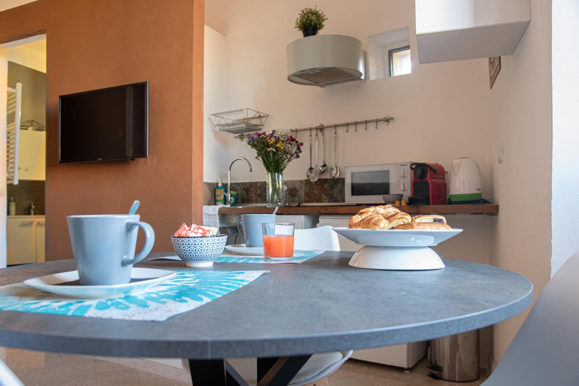 Santonofrio Apartments Рим Екстер'єр фото