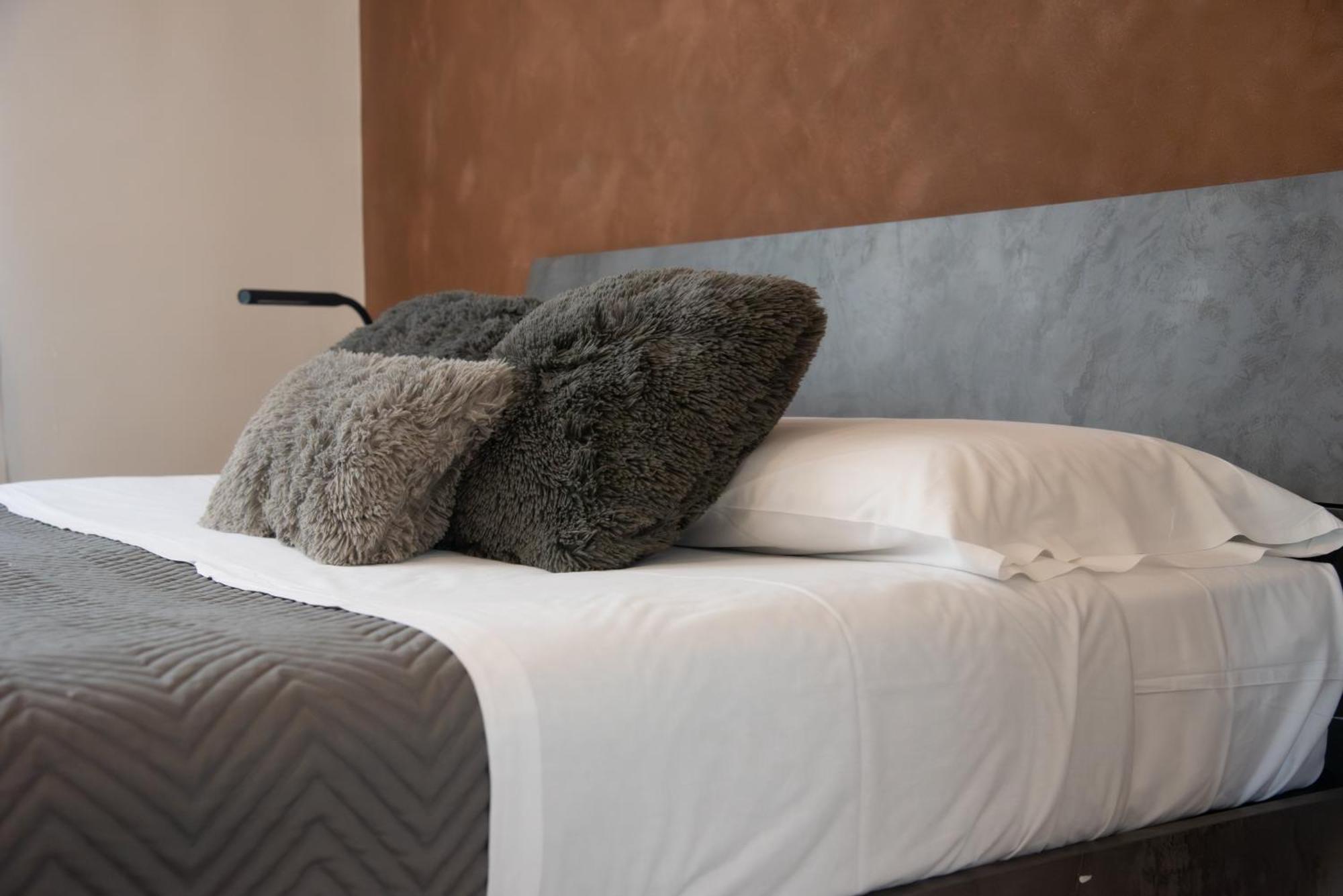 Santonofrio Apartments Рим Екстер'єр фото
