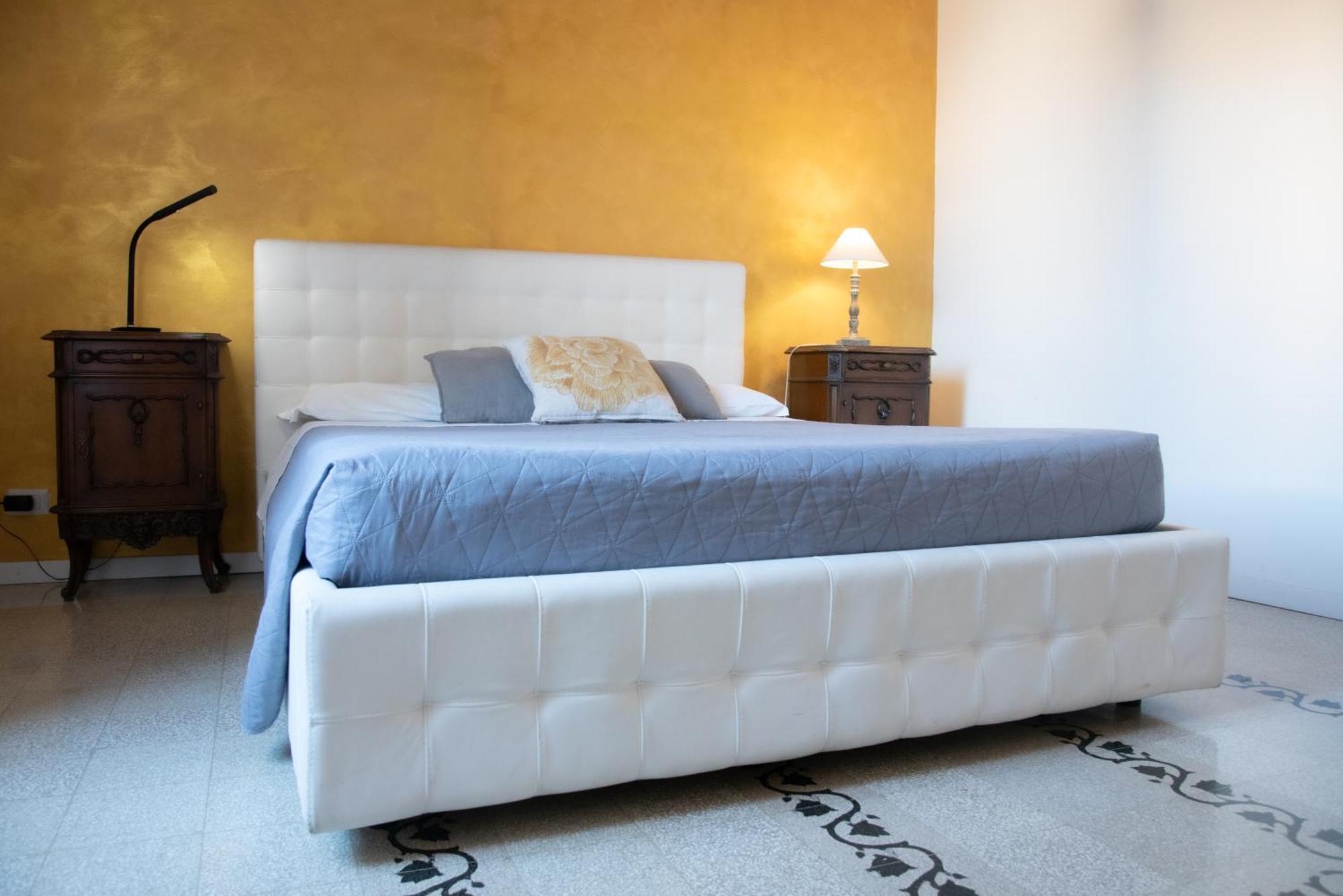 Santonofrio Apartments Рим Екстер'єр фото
